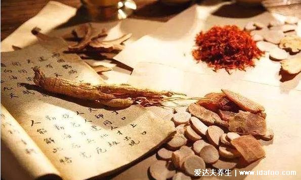 耳鸣偏方简直太神了，外滴葱汁或者服用甘草泡水