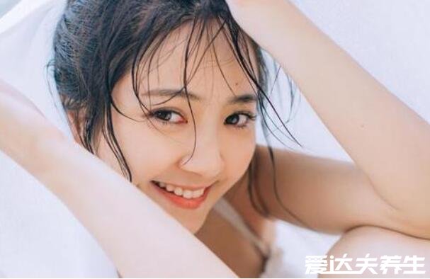 恋爱中女孩子最想要的是什么，所有选择题都会坚定不移的选她