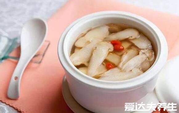 吃松茸的禁忌，与软甲类食物同吃会导致砒霜中毒