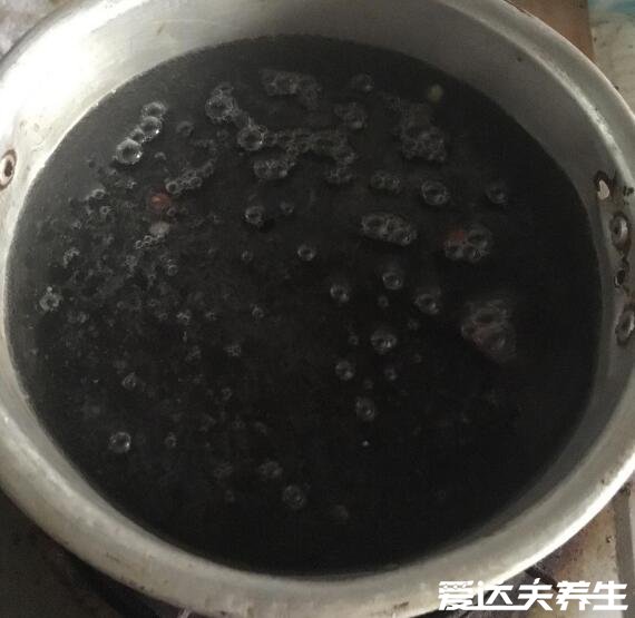 黑豆怎么吃最好，可以做成五香黑豆当零食吃