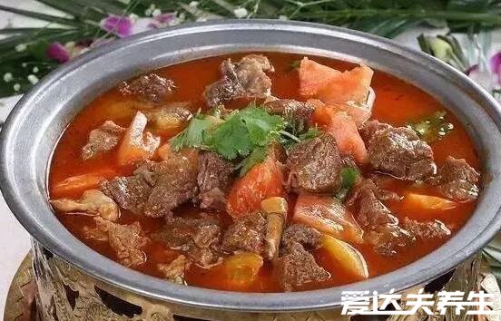 牛肉怎么炖好吃又烂，除了焯水要用冷水外还有这些步骤要牢记