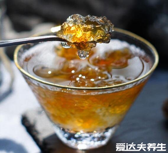 桃胶雪燕皂角米的功效与作用禁忌，适合产妇滋补但孕妇不能吃