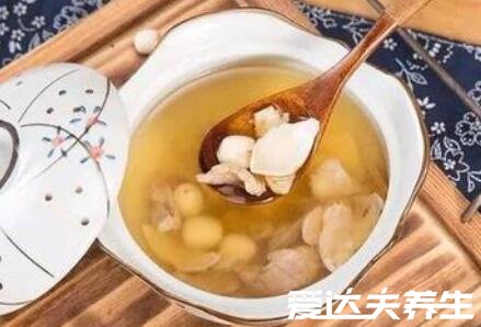 秋季养生汤煲汤食谱，最佳煲汤食谱介绍